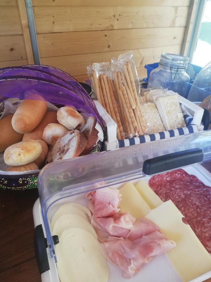 Askia Rooms & Breakfast أسشيا المظهر الخارجي الصورة